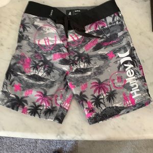 Kids Hurley shorts